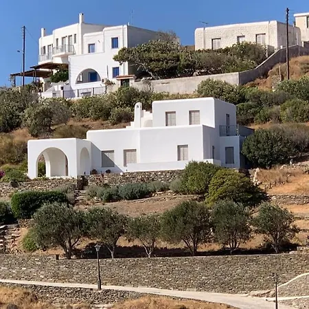 فيلة Greek Traditional Island Sai Loutrá