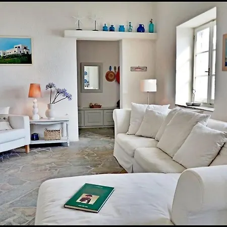 Βίλα Greek Traditional Island Sai
